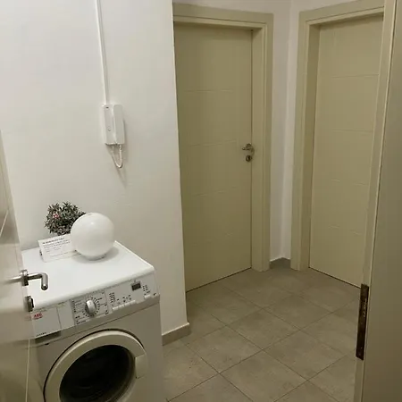 Aleksi Hotel