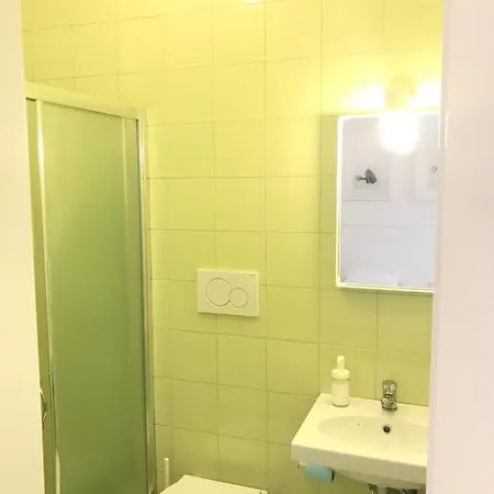 Aleksi Hotel *