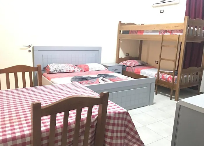 Aleksi Hotel Shëngjin